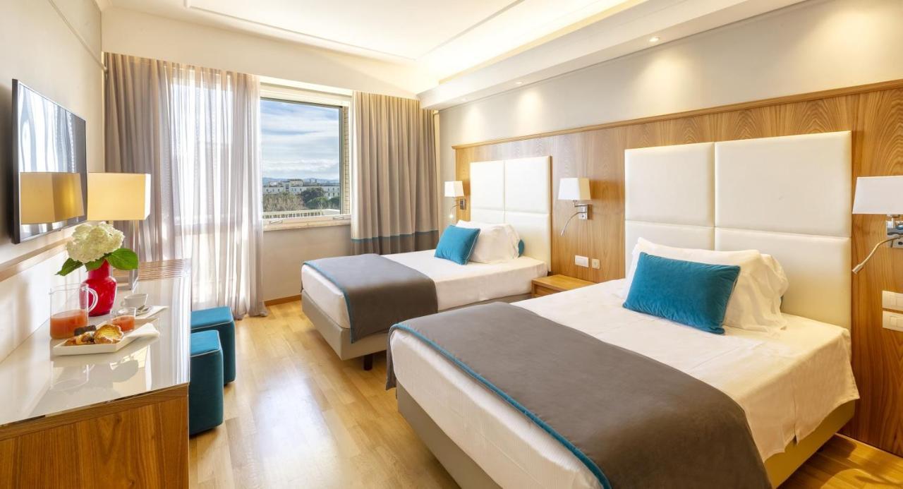 Hotel Abner'S Риччоне Экстерьер фото