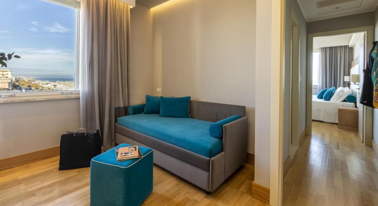 Hotel Abner'S Риччоне Экстерьер фото
