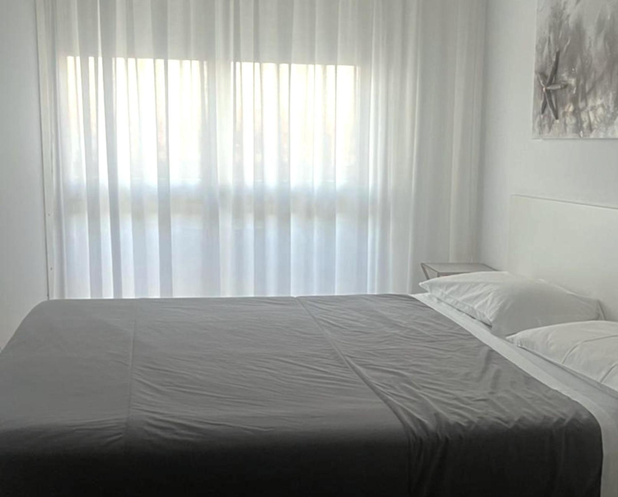 Hotel Abner'S Риччоне Экстерьер фото